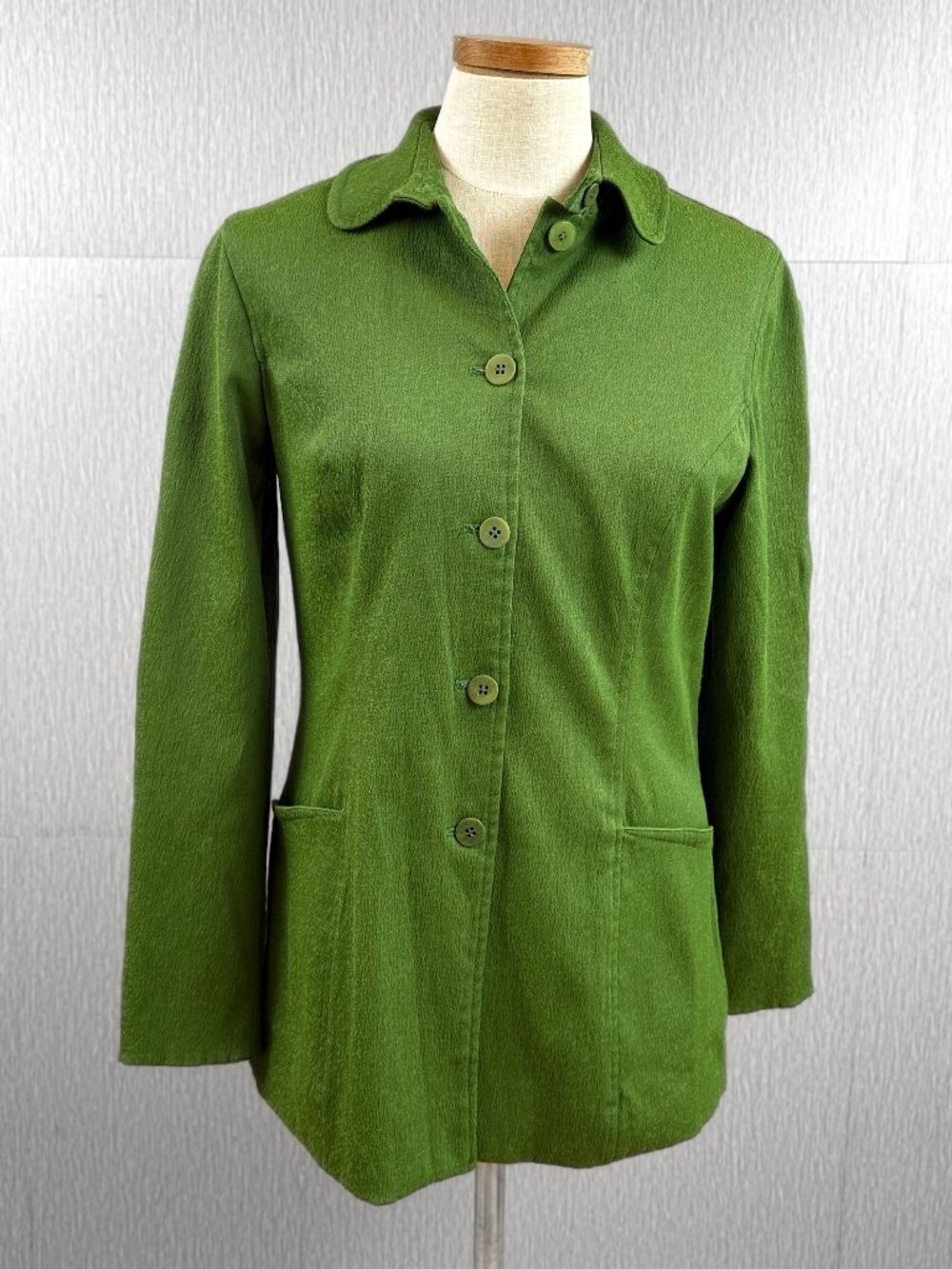Vintage BCBGMAXAZRIA Green Button Front Blazer Jacket Size 8 USA Made 1990's